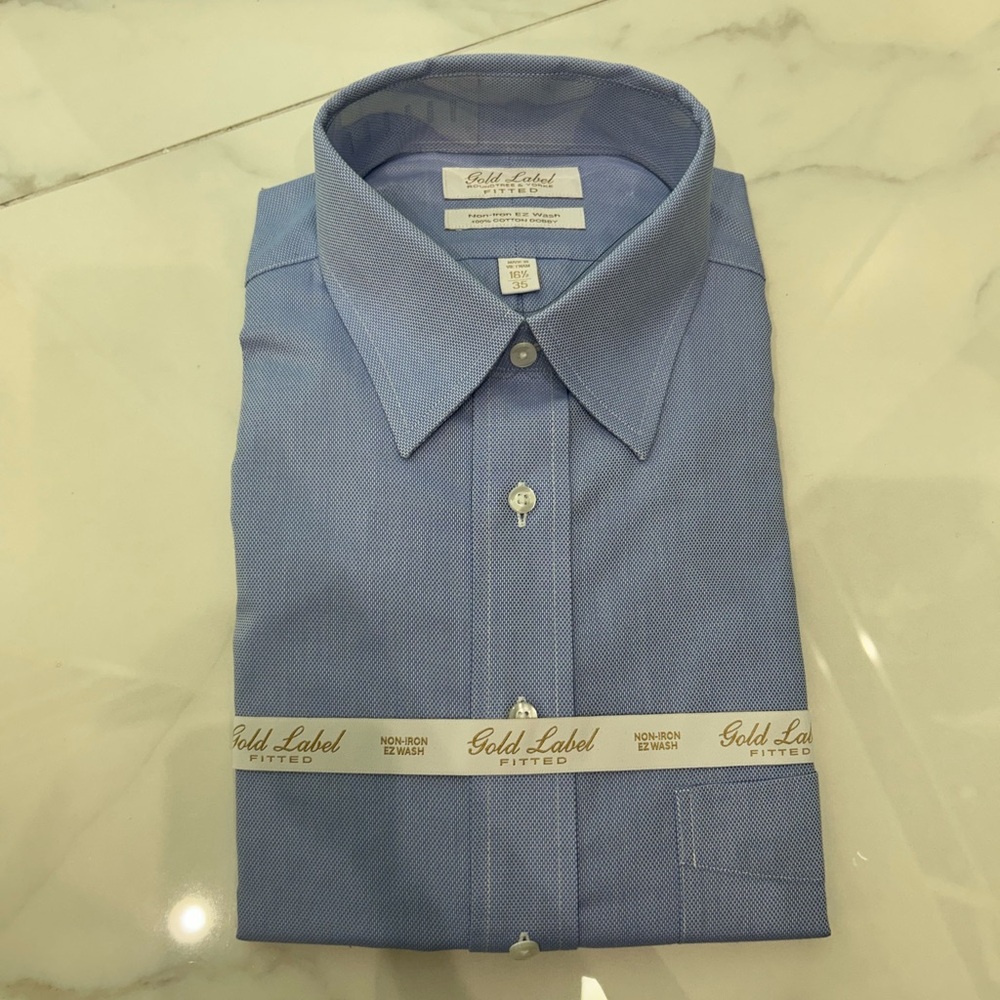 Roundtree & Yorke Blue Dress Shirt Classic Business Style